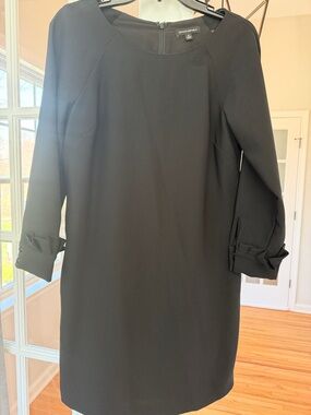 Banana Republic Black Long-Sleeve Shift Dress